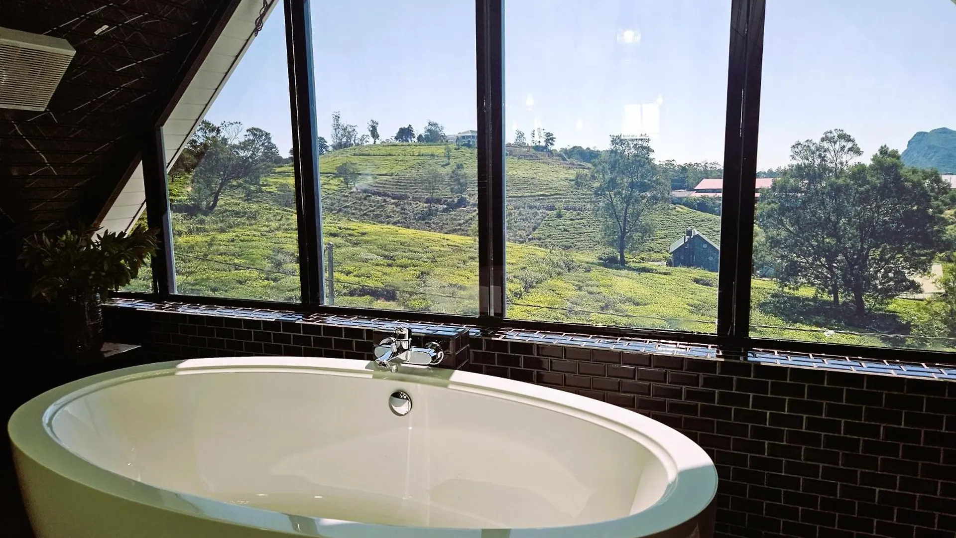Private Villa By The Tea Estate Nuwara Eliya 0*,